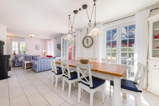 Reet-Hus Hanbutt - 7