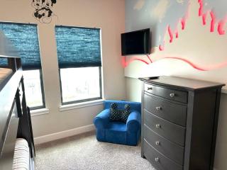 216 Spacious 4BD Oasis Magic Villa Close to Disney - 5