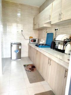 Flashy 1 bedroom Apartment - 1