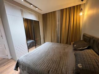 Glamorous Central Apartment - Baku - 5