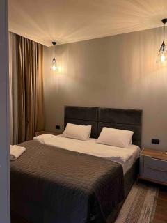 Glamorous Central Apartment - Baku - 1