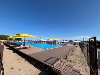 Deluxe Royal Beach - 9