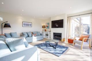 Sunny home with stunning views - Albert Town - 7