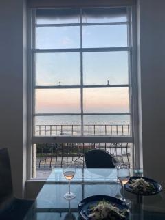 Light on the Waves - Hastings - 0