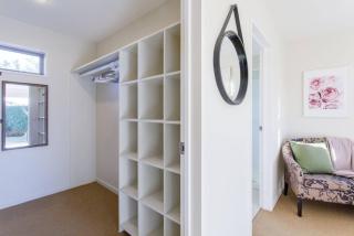 Sunny home with stunning views - Albert Town - 1