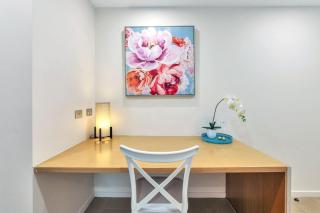 Sip champagne at Sunset at the Darwin Waterfront - 4