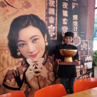 Sip champagne at Sunset at the Darwin Waterfront - 8