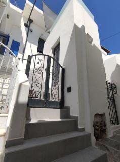 In the village - Ios Chora - 7