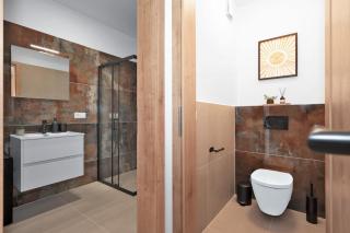 Fully equipped Apartments with Terraces, Free garage parking, Netflix & AC - by Apartmány Šlapanice cz - 1