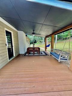 11 min to Lakepoint, 3 bedroom - 3