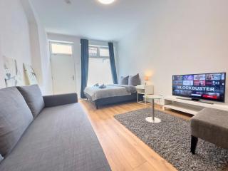 Moderne Wohnung im Zentrum der Altstadt - Altbau Flair, WLAN - Ingolstadt - 8