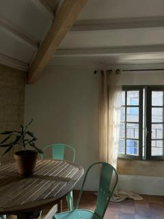 Appartement en plein centre historique d'Uzes - Uzès - 9