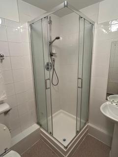 004 Spacious 3 Bed Apartment in Dublin City Centre - Dublin - 3