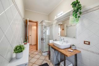 The Circle - Ampio sui Navigli - Self-Check in - Milan - 8