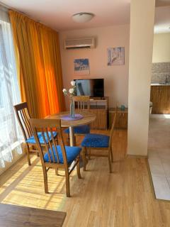 Съни Хаус 4 апартменти - Sunny Beach - 2