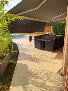 Jolie maison avec piscine - 5