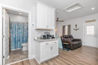 Tiny Luxury Studio GuestHouse in Deltaville - Deltaville - 2
