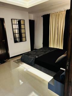 Eiffel View Apartment 2 - Rawalpindi - 5