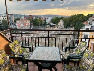 Roman Thermae Heritage Penthouse with Garage - Varna City - 9
