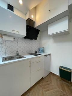 GI-AZ Love room - Bondy - 6