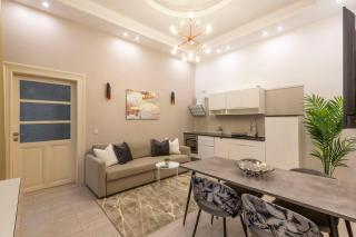 Deluxe Top Center Izabella Apartment By Cavaland - Budapest - 5