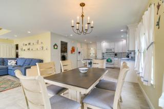 Plymouth Getaway with Private Lake Beach and Kayaks! - Plymouth - 5