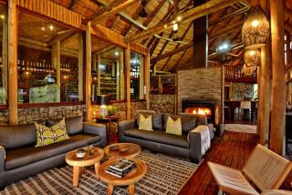 Rhino Post Safari Lodge - 0