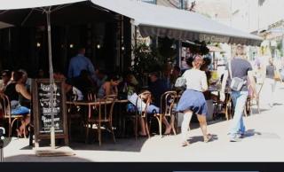 la Rue de la Soif t2,un salon, une chambre et une terrasse - Canet-en-Roussillon - 2