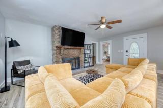 NEW City Mills Retreat 5min to Uptown 20min to Fort Moore - Columbus - 0