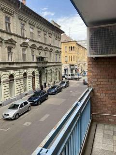 Tulutu Apartman - Szeged - 8