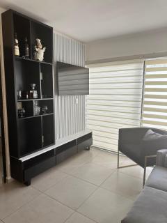 Casa Amueblada en Privada con Alberca - 1