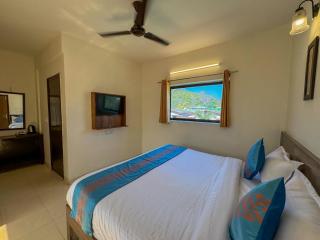 Shelton Blu Resort By Mango People - 5