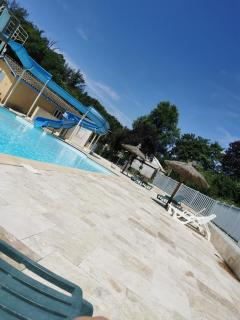 Bungalow camping 3 étoiles - Chazelles-sur-Lyon - 9