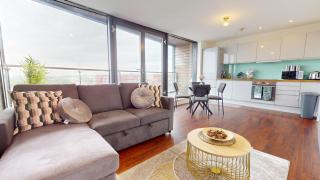 Basildon - 2 Bed Flat - Sleeps 5 - Near Station - Basildon - 9