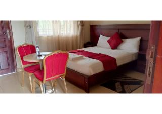 Fort Breeze Hotel - Fort Portal - 3