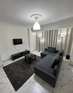 Pyramids Modern 3-BR House - 0