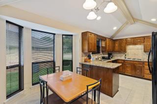 Cozy Nest - Plano - 8