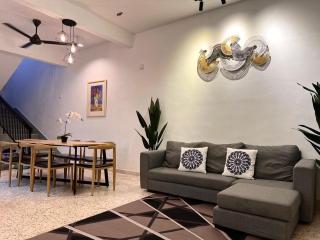 AR-RAHMAN HOMESTAY KUALA TERENGGANU Semi-D, 2-storey, 4-Bedroom 4-Bathroom, 25x13feet Private Swimming Pool with 5 feet Fountain - Kuala Terengganu - 4