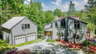 Birch Beauty Cozy 3BR Mountain Retreat with Hot Tub & Pet-Friendly! - Killington - 8