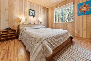 Granny's Love Shack - TRANQUIL RETREAT STEPS AWAY FROM THE NATIONAL FOREST! - 8