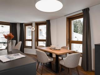 Duplex plein sud à Courchevel Village - 4 pers - Pieds des pistes, balcons, parking, casier à skis - FR-1-631-73 - 8