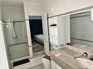 芭提雅南路4卧4卫 Blue Star Pool Villa 近步行街和夜市 - Pattaya Sud - 9