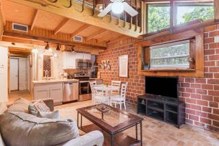 Riverfront Anglers Cabin in Fairhope with Deck! - Fairhope - 0