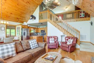 Picturesque Murphy Cabin with Fire Pit and Views! - Murphy - 6