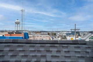 Steps From Beach & Boardwalk, Ocean Views with 5 Decks, 3 Cars - Seaside Heights - 9