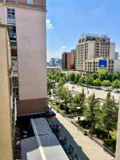 Blue & Bright Central - Pristina - 8