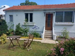 Maison d'hôtes de charme indépendante proche RER B - Aulnay-sous-Bois - 0
