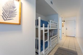 Pelican's Landing - 2