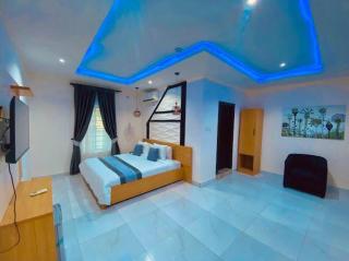 West Wing hotel and apartment - Awoyaya - 5