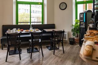 Contact Hôtel du Champ de Mars de Saint-Brieuc - 4